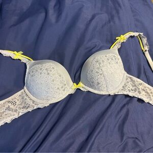 Victoria's Secret White Lace Push-Up Bra with Neon Yellow Bow Accents